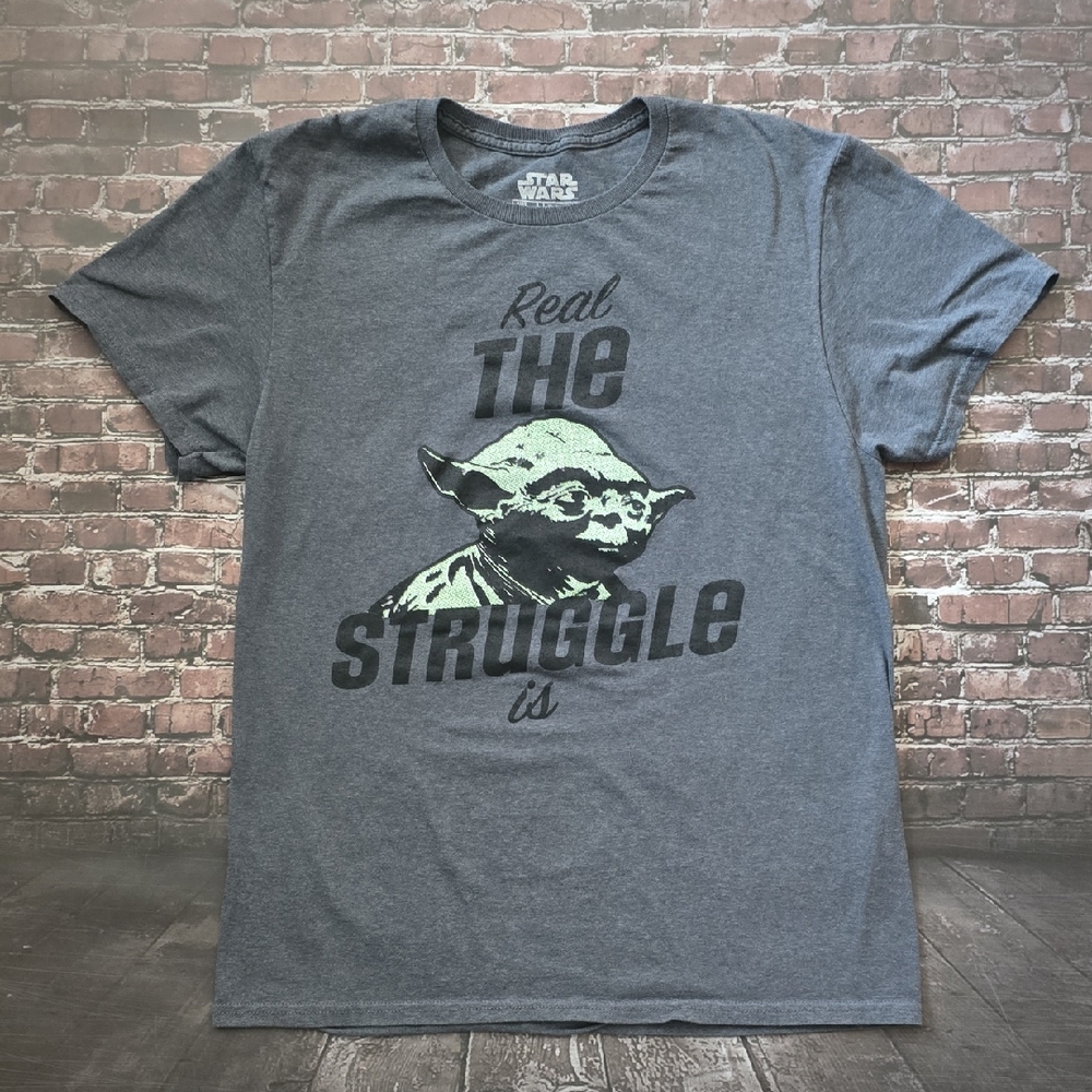 Star Wars Men's Short Sleeve Yoda Graphic Tee - Gray with Green Print